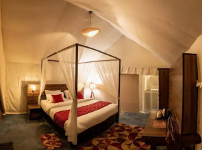 Redberry'S Luxury Stay