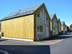 Stunning Home in Søgne With 4 Bedrooms and Wifi