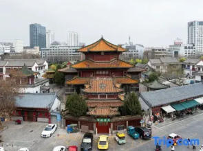 Jining Wanda Plaza Taibailou Road Light Residence Hotel