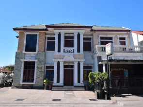 OYO 1222 Puri Gajah Dompak