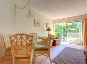 Jamaica Royale 91 - Two Bedroom Condo