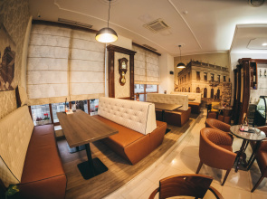 Hotel Bristol