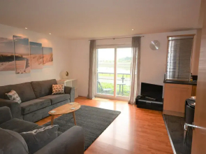 Stylish Coastal Apartments