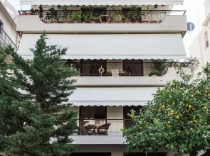 Gorgeous apt in Faliro with view