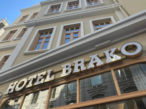 Hotel Brako
