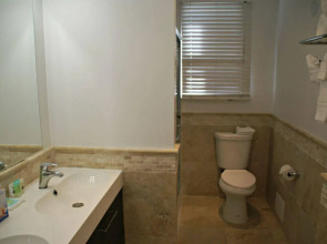 The Beach Plaza Hotel & South Beach Plaza Villas