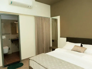 Mas Residency