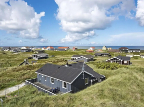 "Elisaveta" - 200m from the sea in NW Jutland