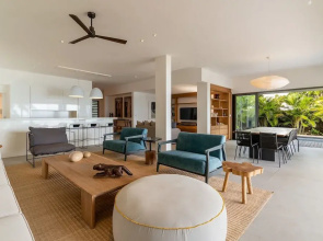 Villa Saphir by muse villas