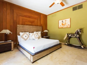 Large 5-BDR villa for rent in Cap Cana