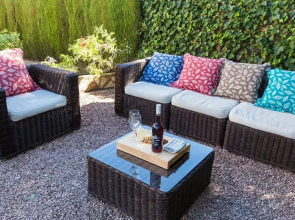 Private Pool, Garden, Barbecue and Beach Nearby