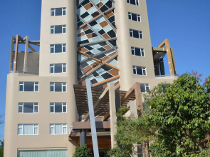 Eastern Palace Hotel