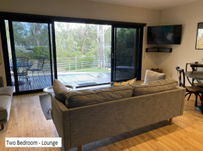 Adelphi Apartments 3 or 3A - Downstairs 2 Bedroom or Upstairs Studio with Balcony