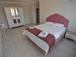 Rosalinda Suit Hotel