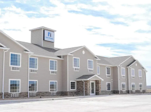 Iron Creek Inn & Suites