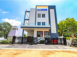 FabHotel AVS Grand and Banquets Lucknow