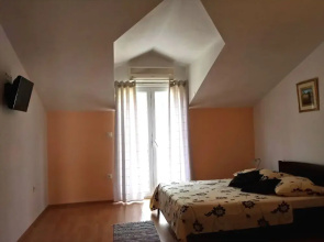 Apartments Rasic