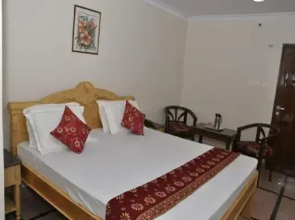 Hotel Adithya Central