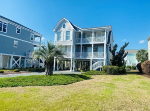 Cook's Cape - 4 Br Home