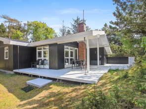 "Theda" - 800m from the sea in Western Jutland
