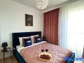 Lumina stylish 3-room apart with balcony