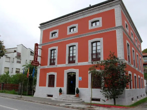 Hotel Puente Romano