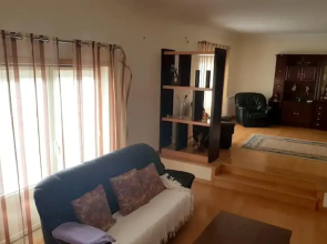House With 4 Bedrooms in Leiria, With Enclosed Garden and Wifi