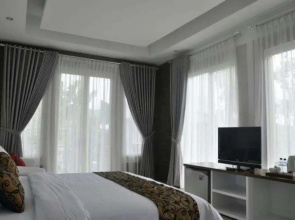 The Jhon's Cianjur Aquatic Resort