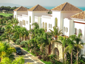 Mnar Castle Apartments