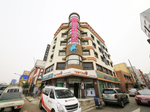 Anyang Donkey Hotel