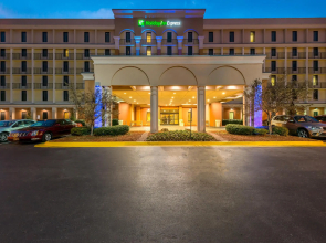 Holiday Inn Express Atlanta Airport - College Park by IHG