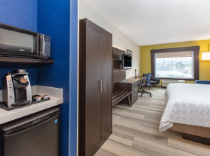 Holiday Inn Express Hotel & Suites Seaside - Convention Center