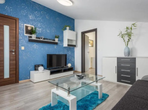 PHAROS house with apartment