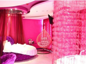 Jichu Theme Inn Jingzhou Jiuweihu Branch