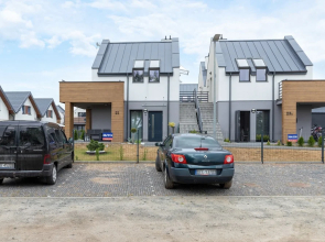 Coast Apartment With Terrace by Renters