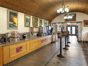 Best Western Plus Yosemite Gateway Inn