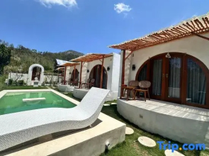 Felysia Villa Iii