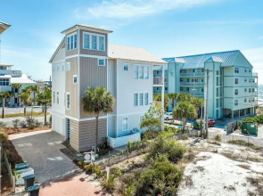 6br/5.5ba ~ Sleeps 20 ~ Perfect for Family Gateway!