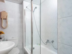 Leonardo Beach Tel Aviv