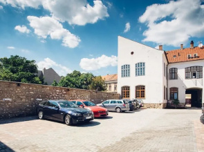 Adele Apartments