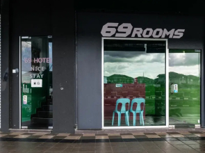 69 Room 4 Stay by OYO Rooms