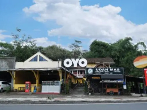 Udan Mas Guest House & Galery