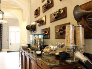 Hotel St. Pierre®, a French Quarter Inns® Hotel