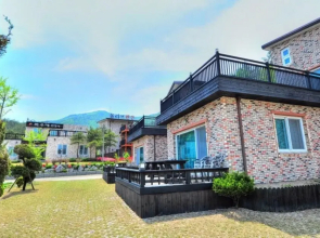 Sokcho Olive Spa Pension