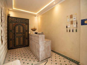 Riad NayaNour