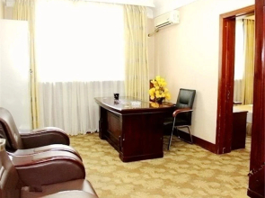 Datong East Sea Fishing Village Hotel