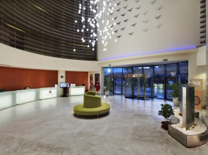 Tui Blue Side- All Inclusive