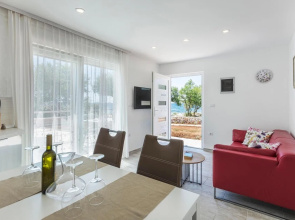 Awesome Home in Peroj With Wifi and 2 Bedrooms