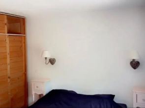 Charmant deux-pièces dans villa avec piscine privée