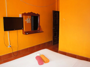 Popular View Guesthouse